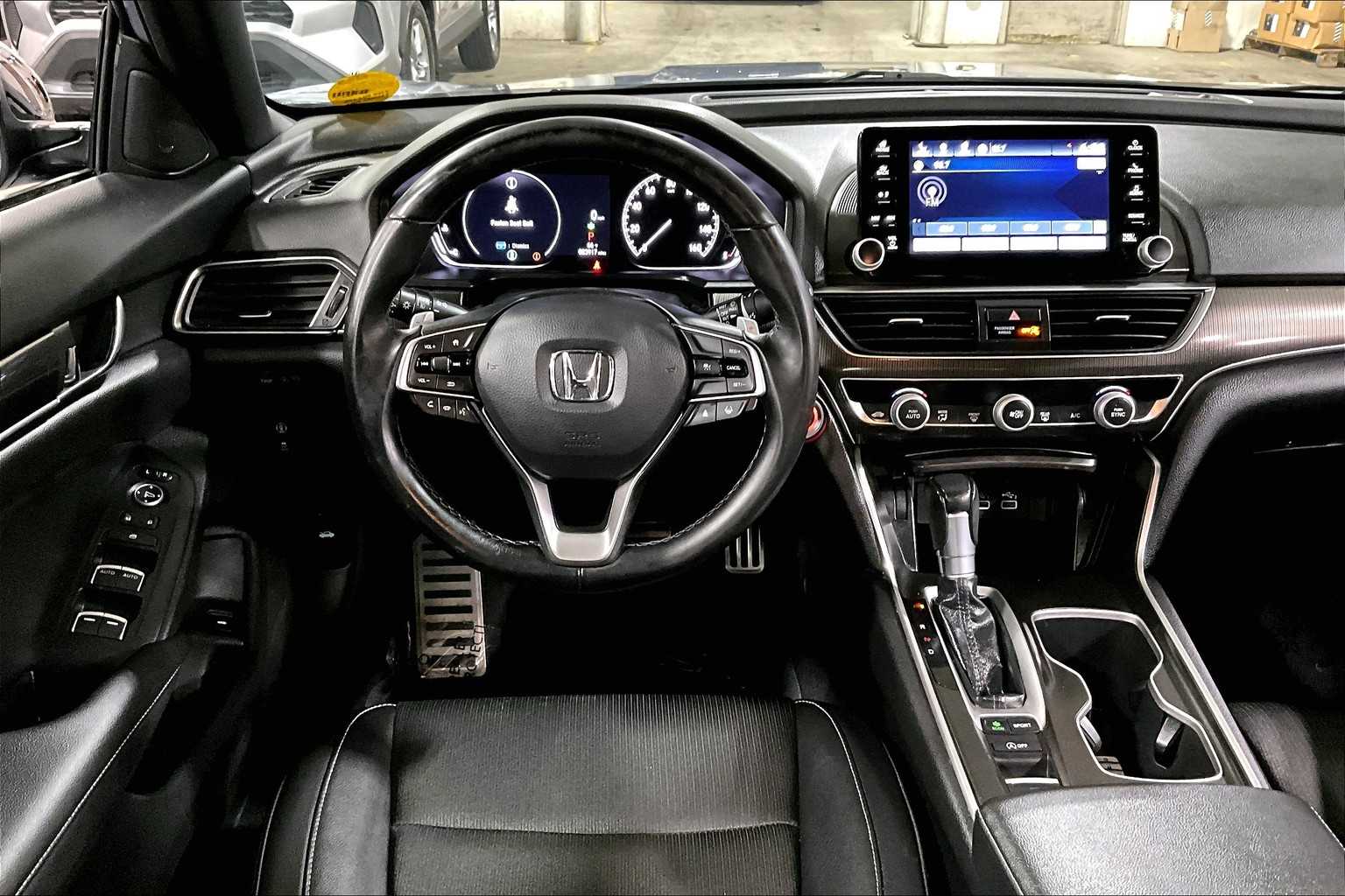 2022 Honda Accord Sport photo 5