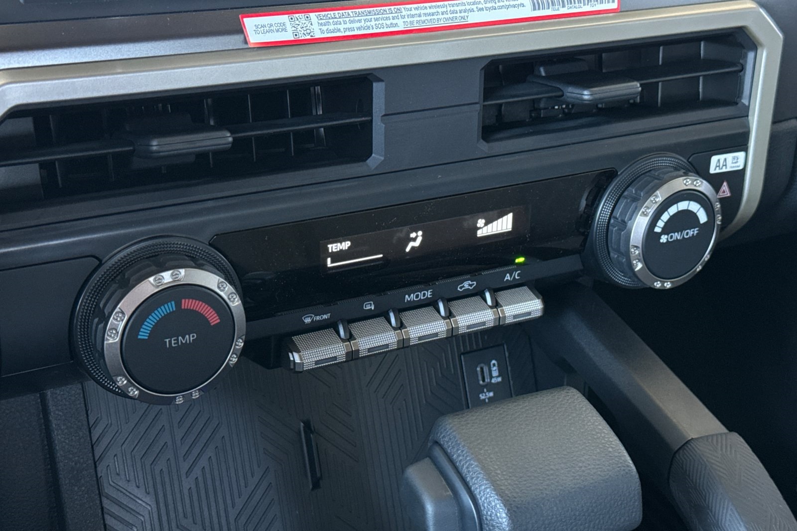 2025 Toyota Tacoma SR5 photo 20