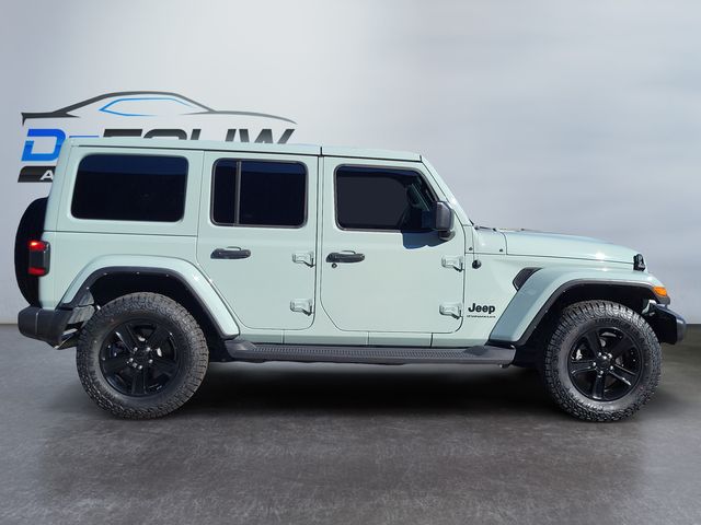 2023 Jeep Wrangler Altitude photo 2