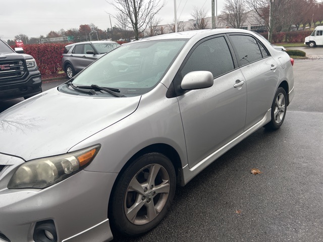 2011 Toyota Corolla S photo 2