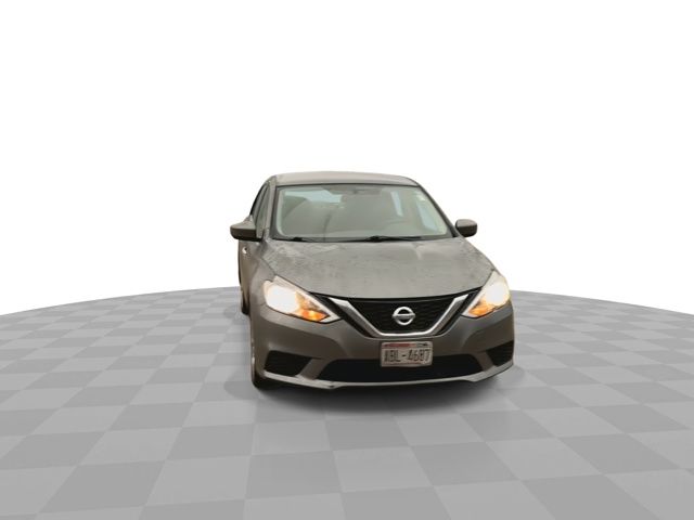 2019 Nissan Sentra S photo 2