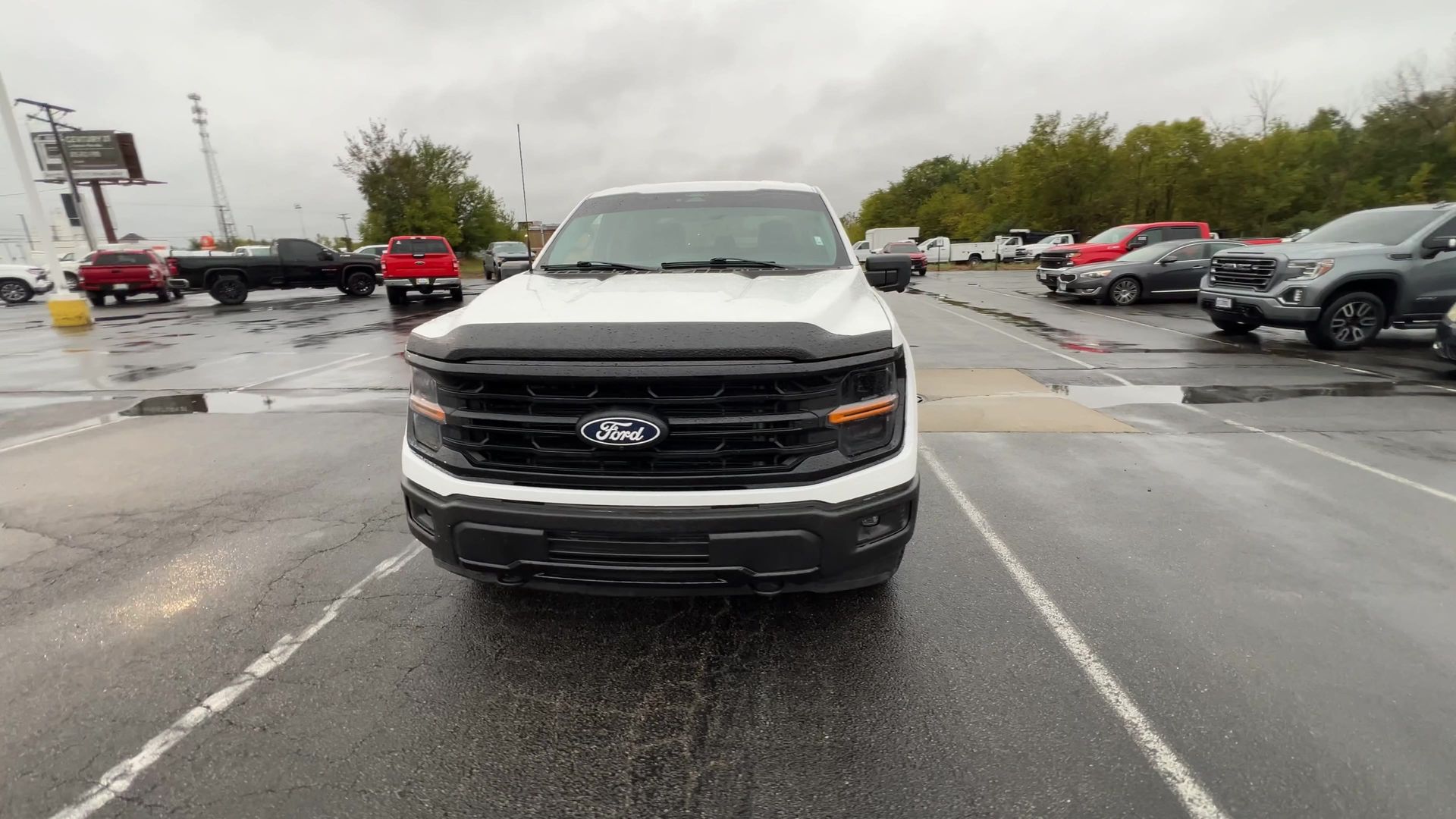 2024 Ford F-150 XLT photo 3