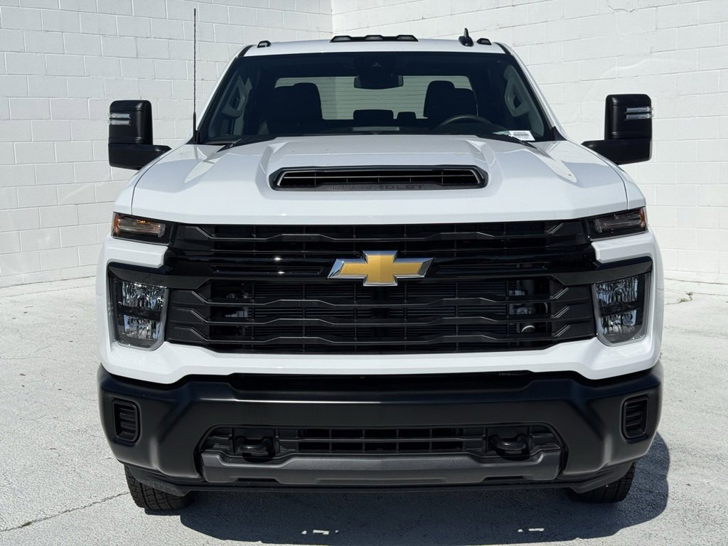 2026 Chevrolet Silverado 3500HD Work Truck photo 4