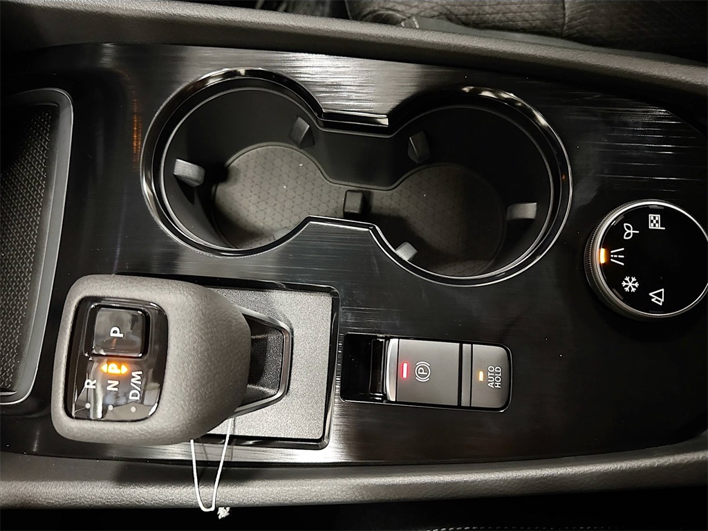 2026 Nissan Rogue SV photo 29
