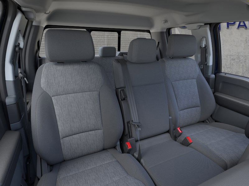 2025 Ford F-350 XL photo 2