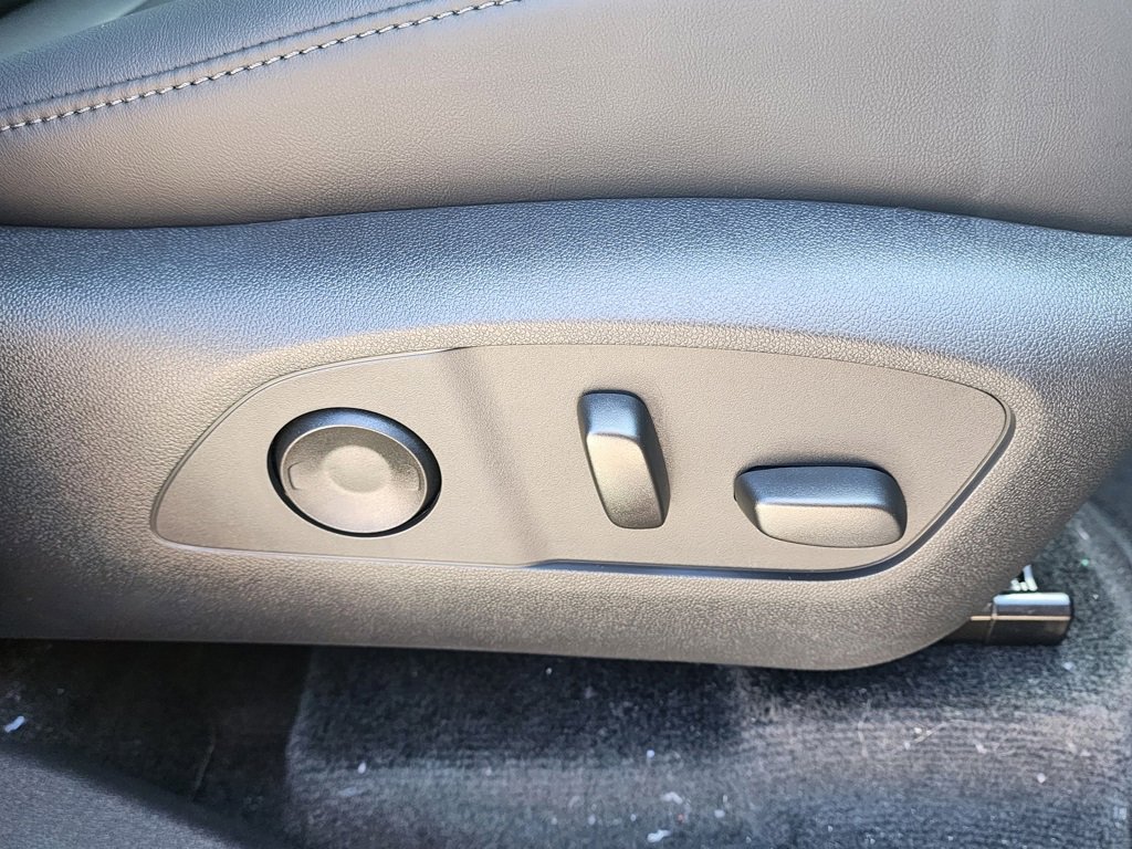 2025 Gmc Acadia Elevation photo 40