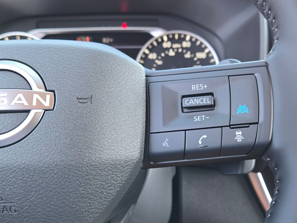 2026 Nissan Rogue SV photo 29