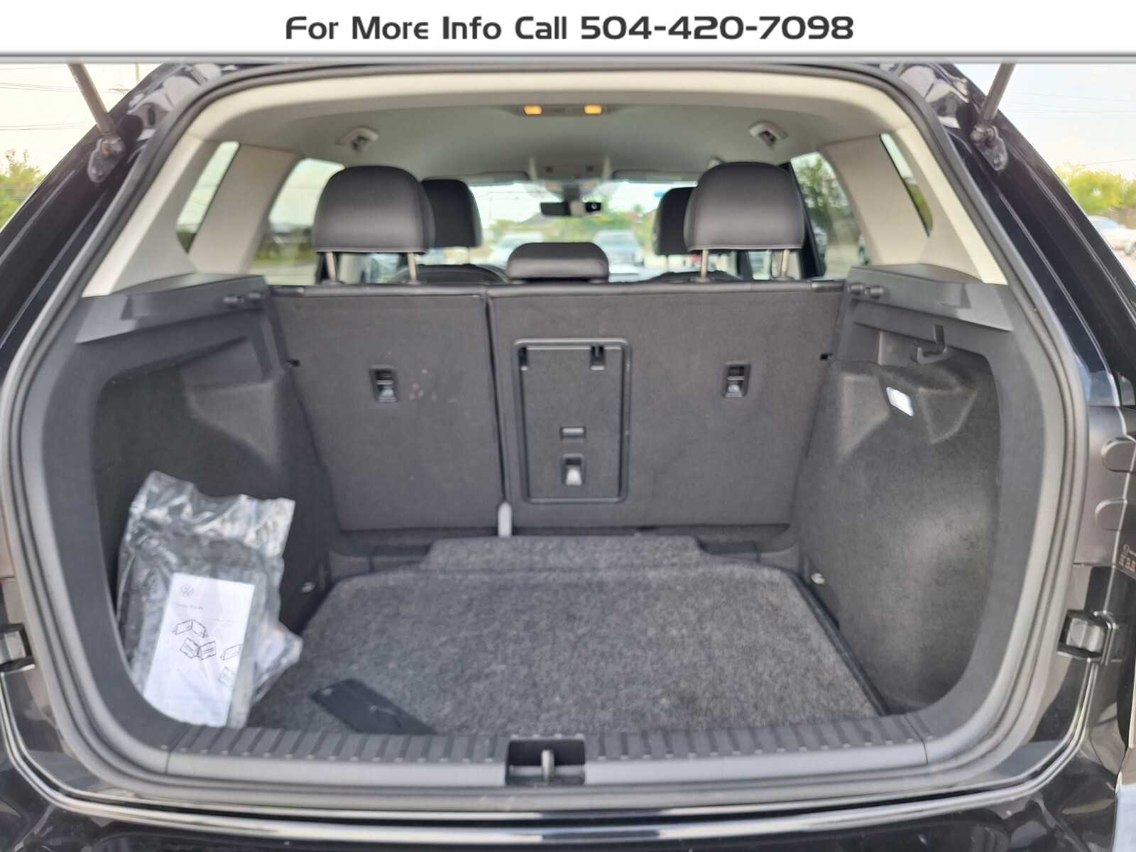 2024 Volkswagen Taos SE photo 23