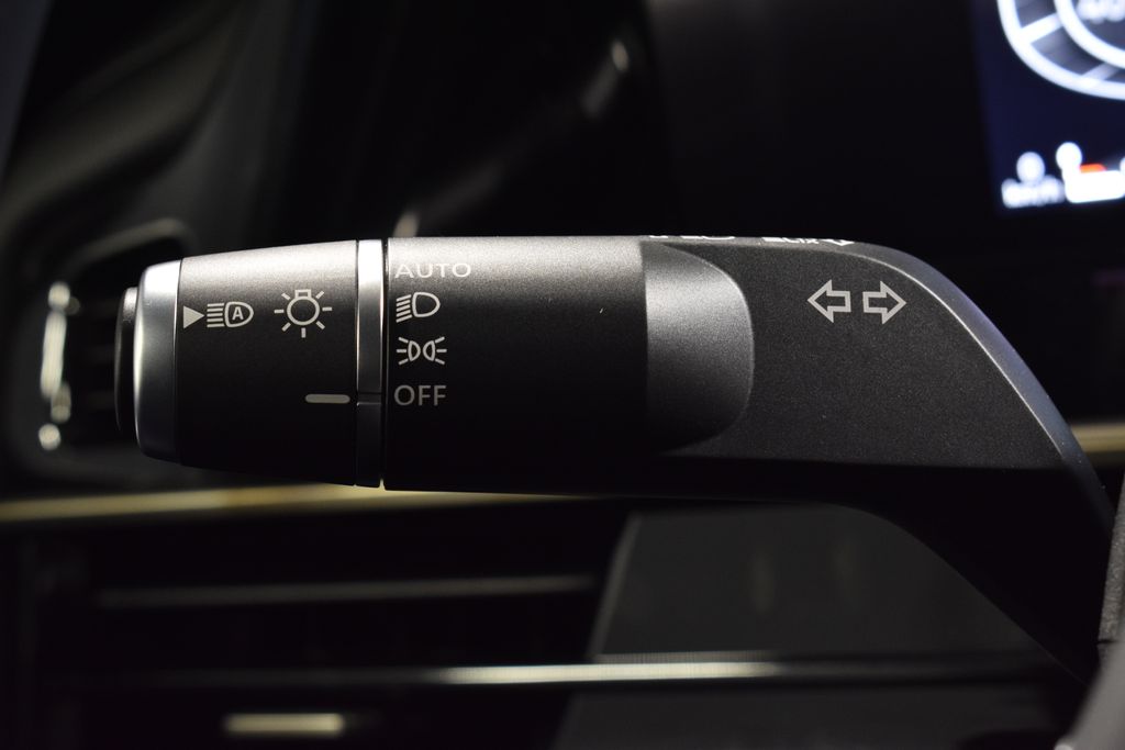 2026 Infiniti QX80 Sensory photo 16