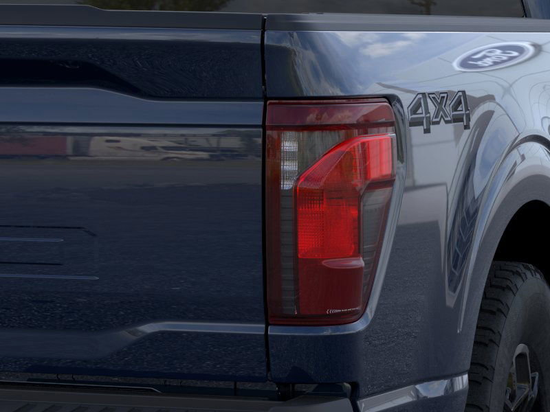 2025 Ford F-150 XLT photo 17