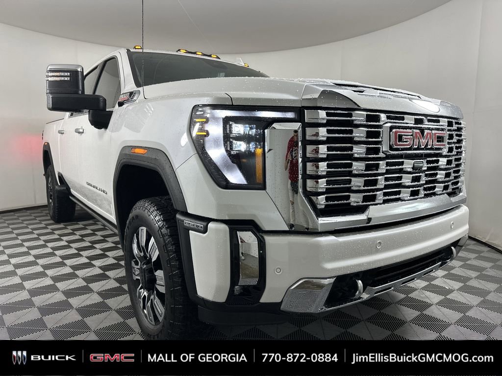 2025 GMC Sierra 2500HD Denali's photo