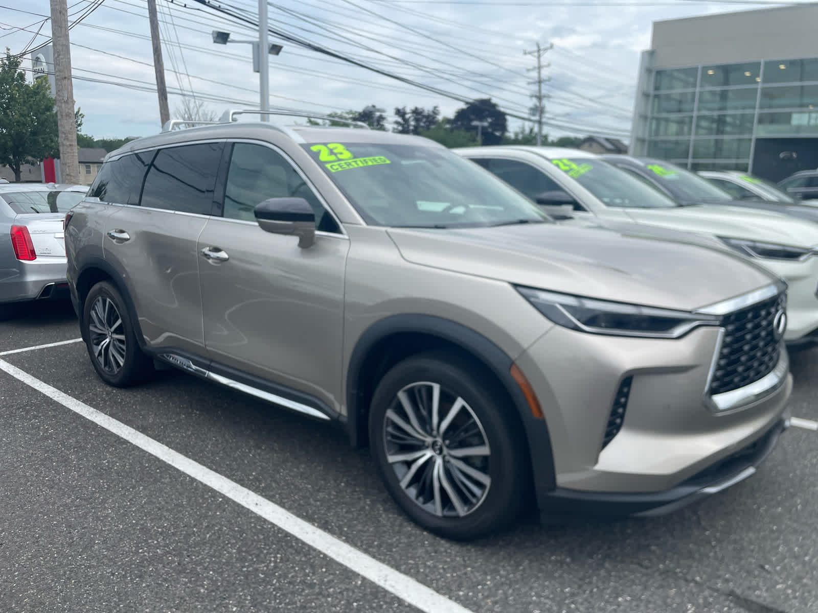 2023 Infiniti QX60 Sensory AWD photo 3