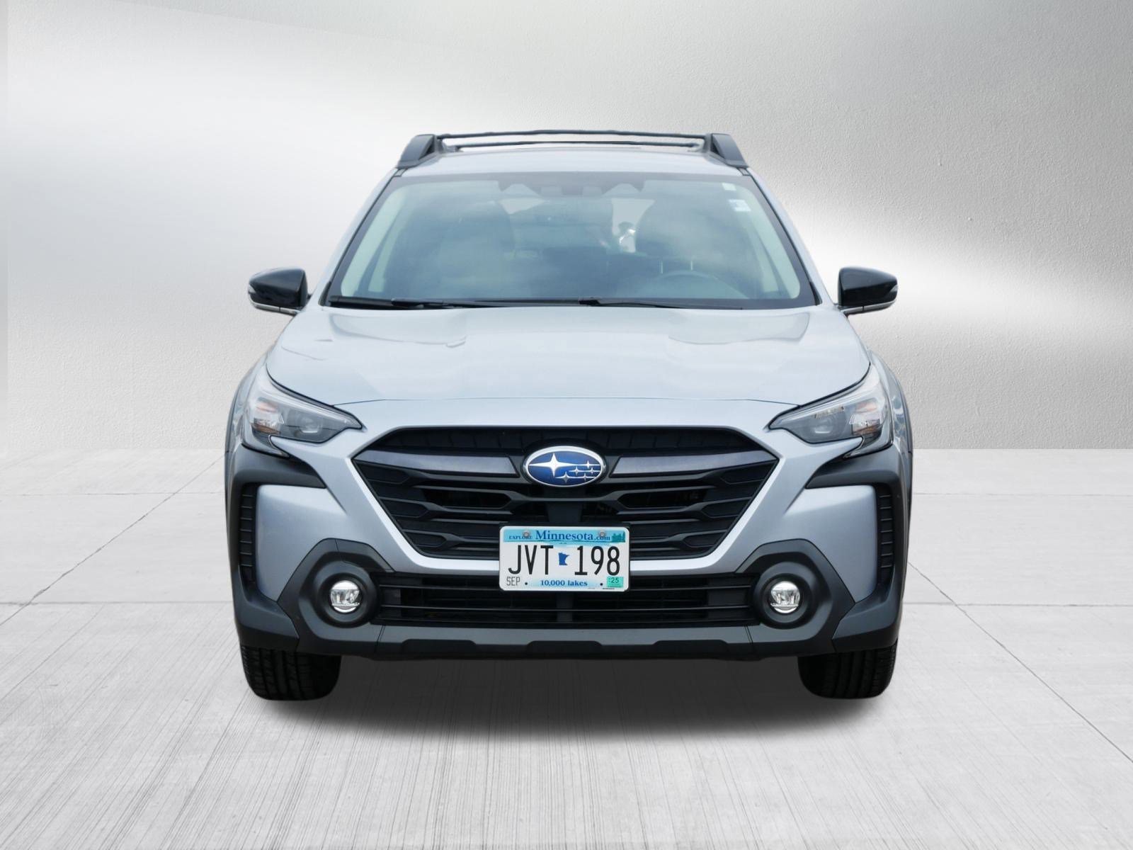 2023 Subaru Outback Premium photo 2
