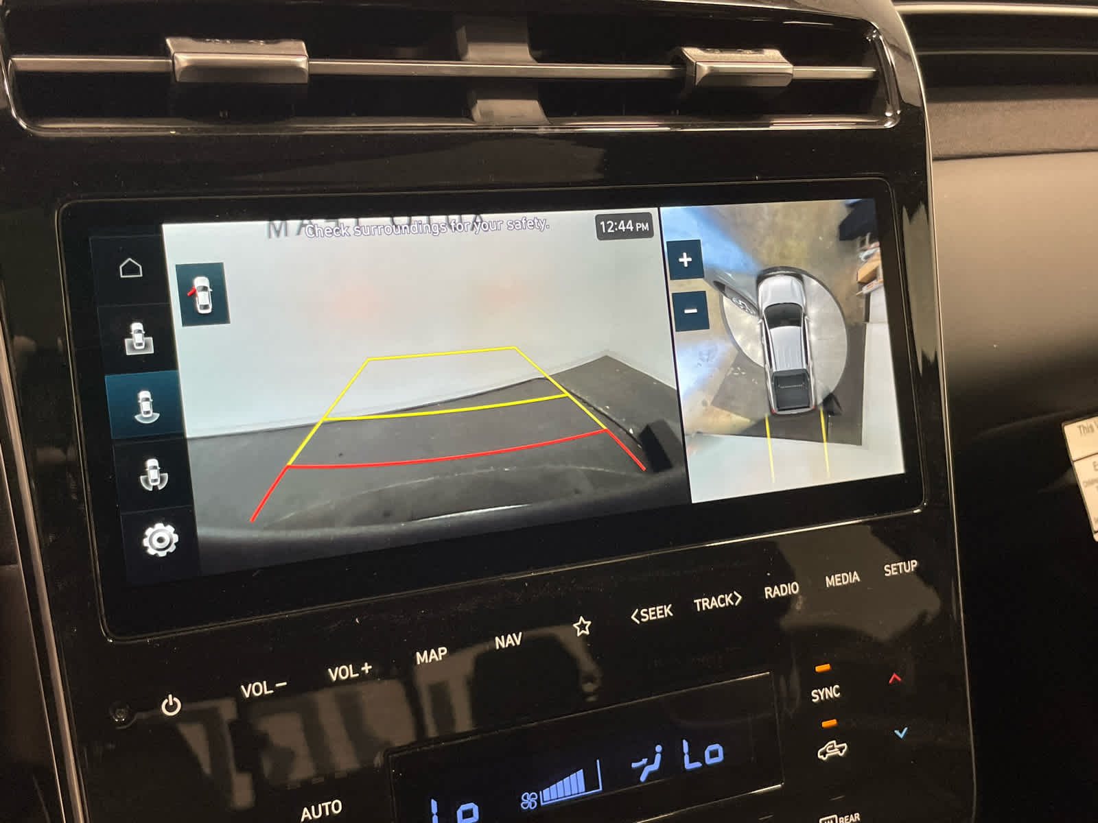 2024 Hyundai Santa Cruz Limited photo 36