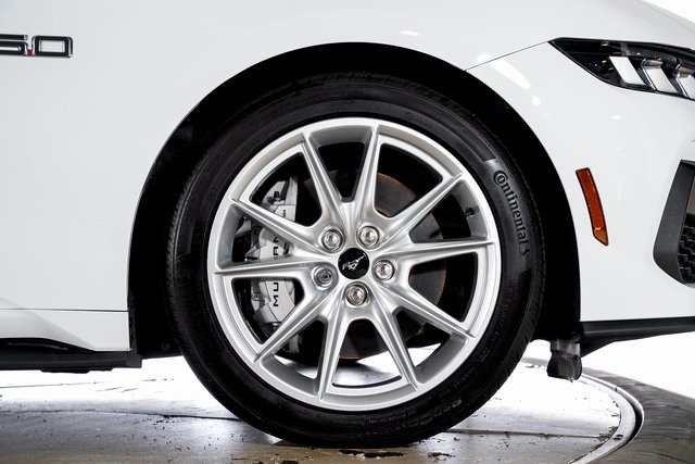 2024 Ford Mustang GT Premium Convertible photo 14