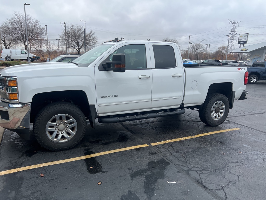 2019 CHEVROLET SILVERADO HD - Image 1