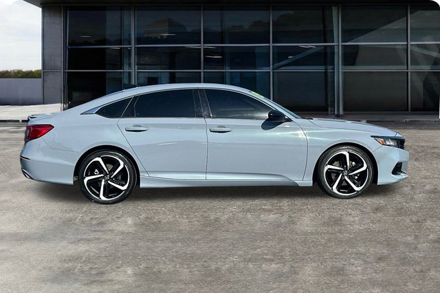 2022 Honda Accord Sport photo 3