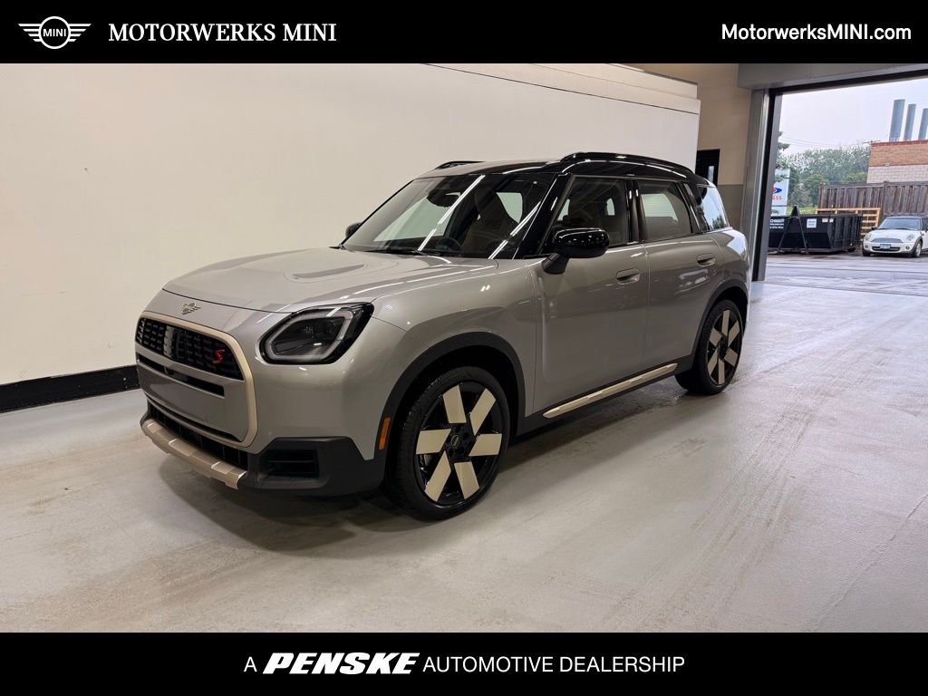 2025 MINI Countryman S's photo