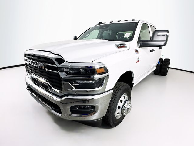 2025 Ram 3500 Tradesman photo 3