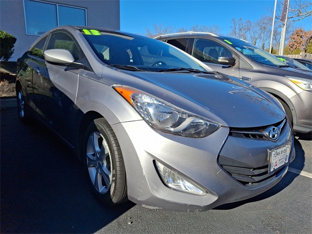 2013 Hyundai Elantra Coupe GS's photo