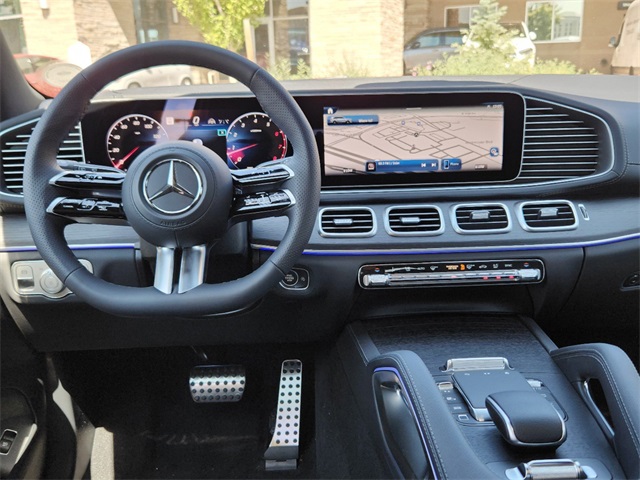 2025 Mercedes Benz GLS 450 4MATIC photo 14