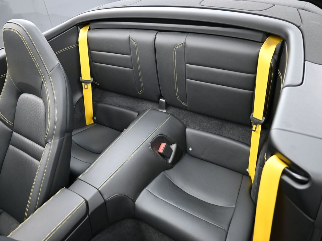 2021 Porsche 911 S photo 7