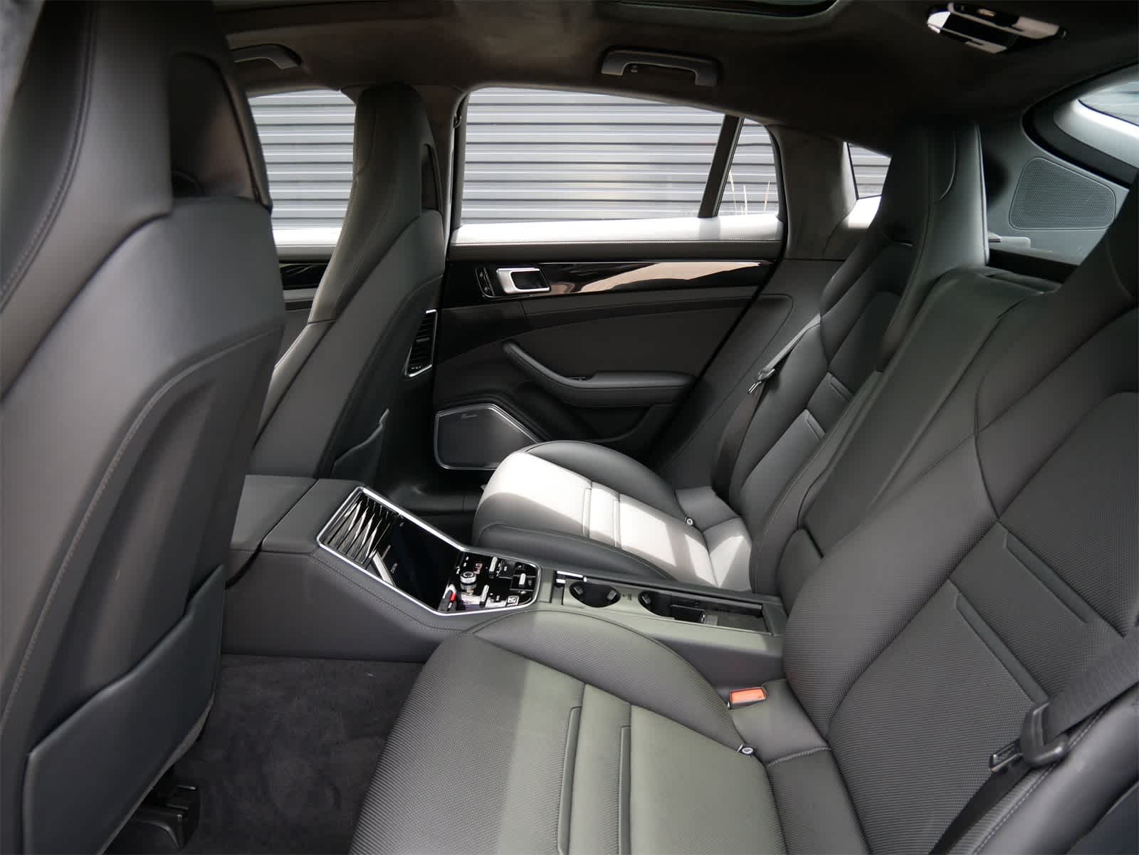 2021 Porsche Panamera Turbo S photo 6