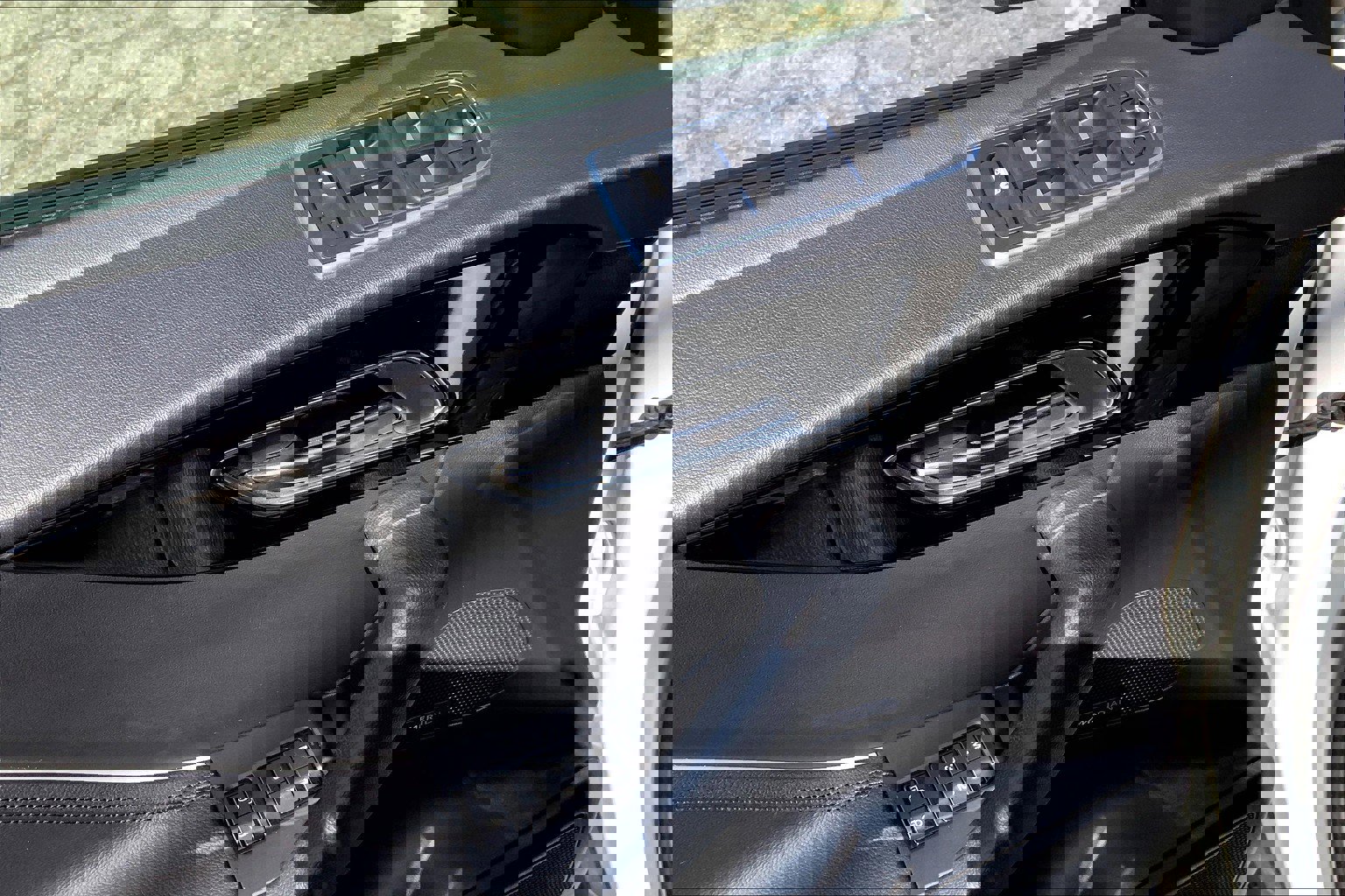 2018 Jaguar F-PACE Premium photo 31