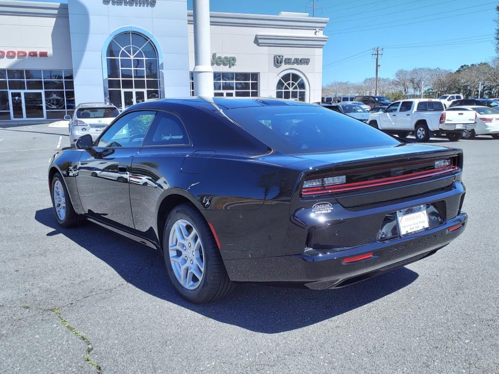 2025 Dodge Charger R/T photo 15