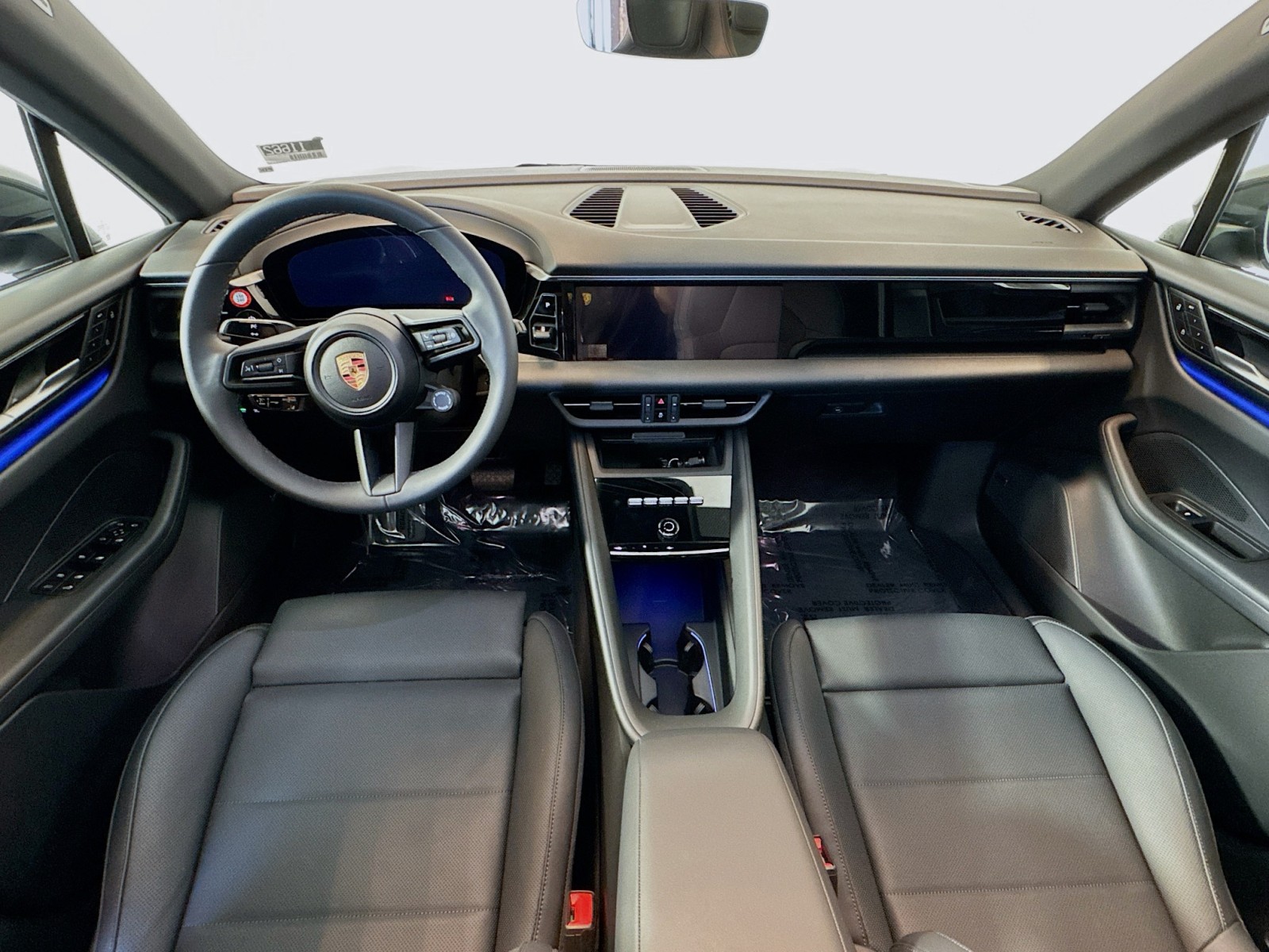 2025 Porsche Macan Electric photo 19