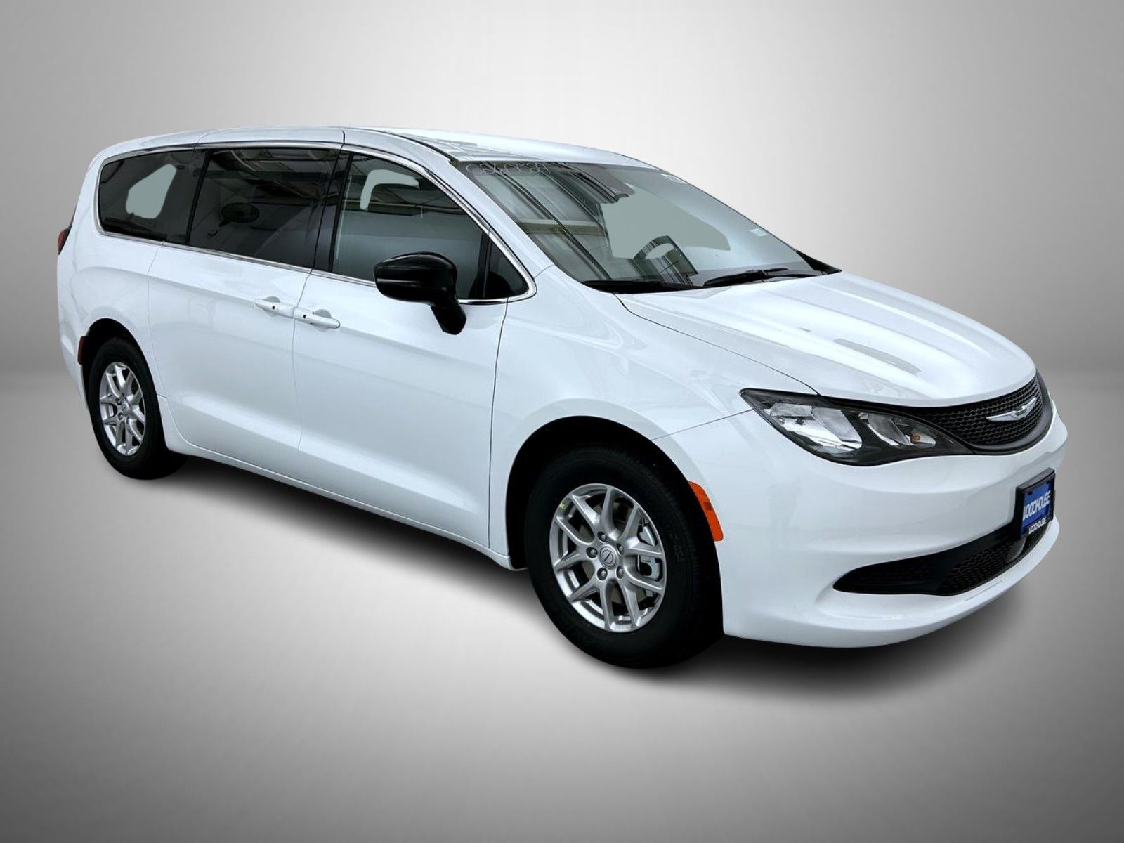 2026 Chrysler Voyager LX photo 3