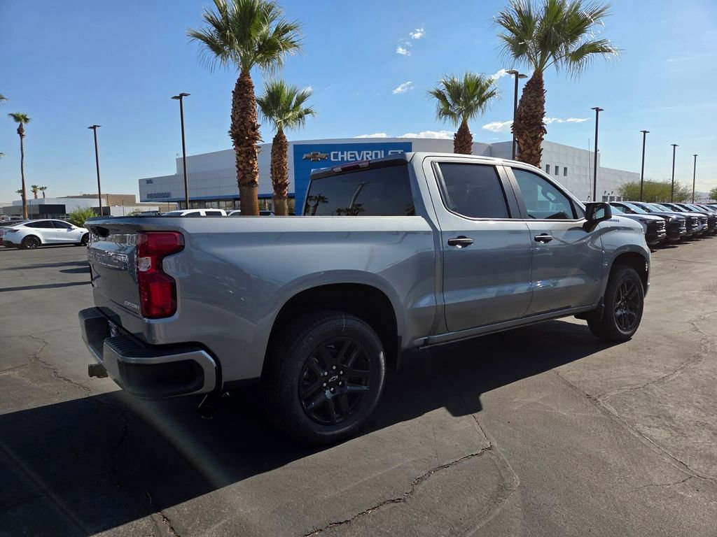 2025 Chevrolet Silverado 1500 Custom photo 4