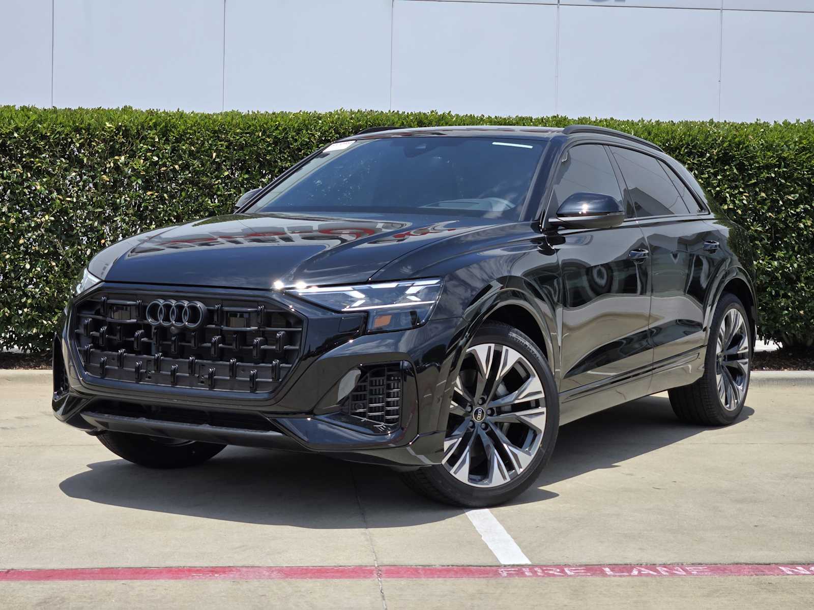 2025 Audi Q8 Prestige