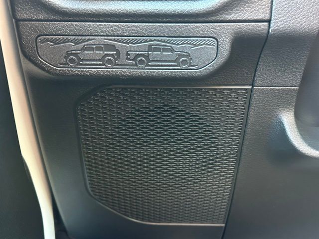 2025 Jeep Wrangler Sport photo 17