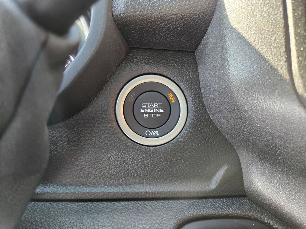 2025 Ram 2500 Tradesman photo 11