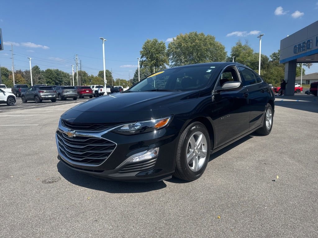 2022 Chevrolet Malibu LS photo 6