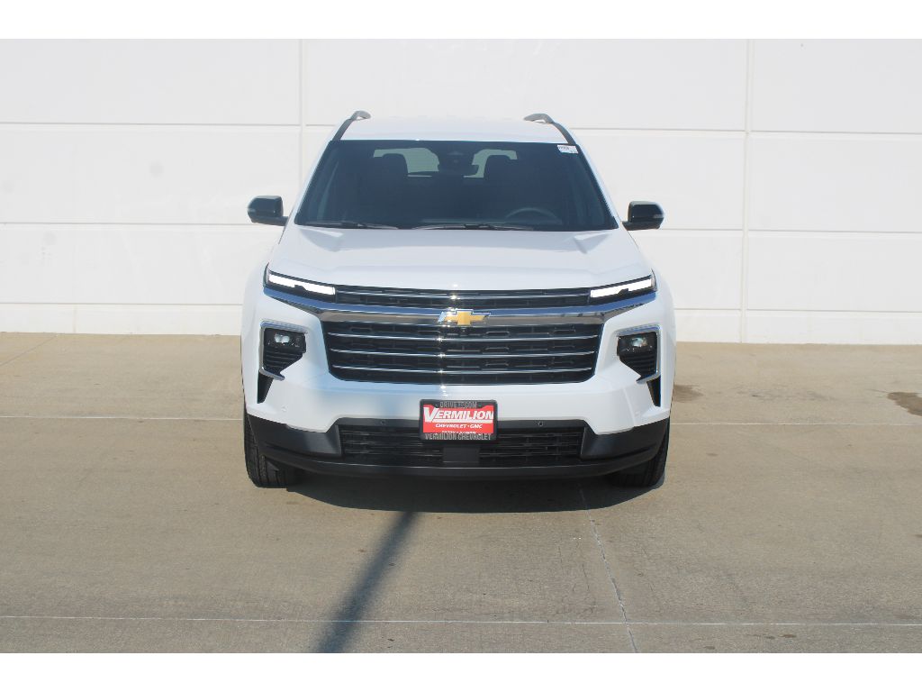 2026 Chevrolet Traverse photo 12