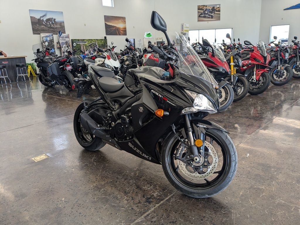 JS1GT7CBXL7100107