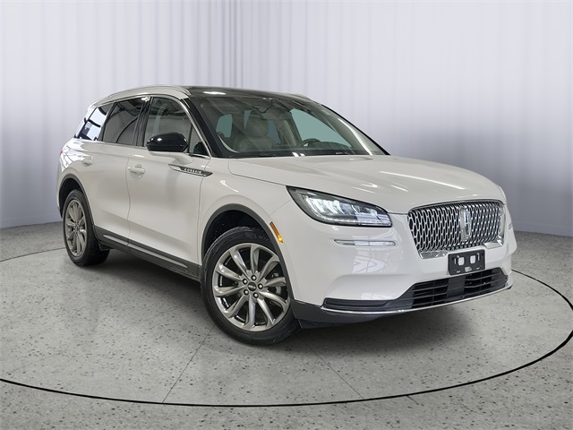 2022 Lincoln Corsair Base's photo