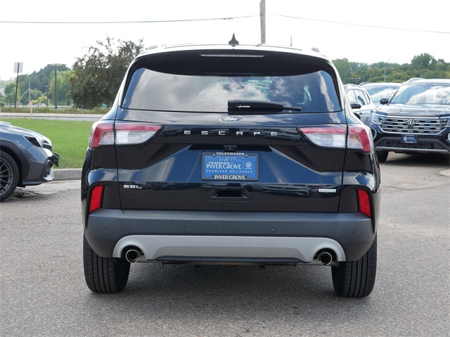 2020 Ford Escape SEL photo 5