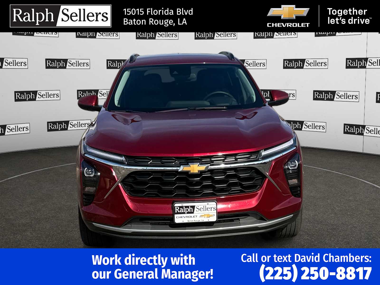 2025 Chevrolet Trax LT photo 4