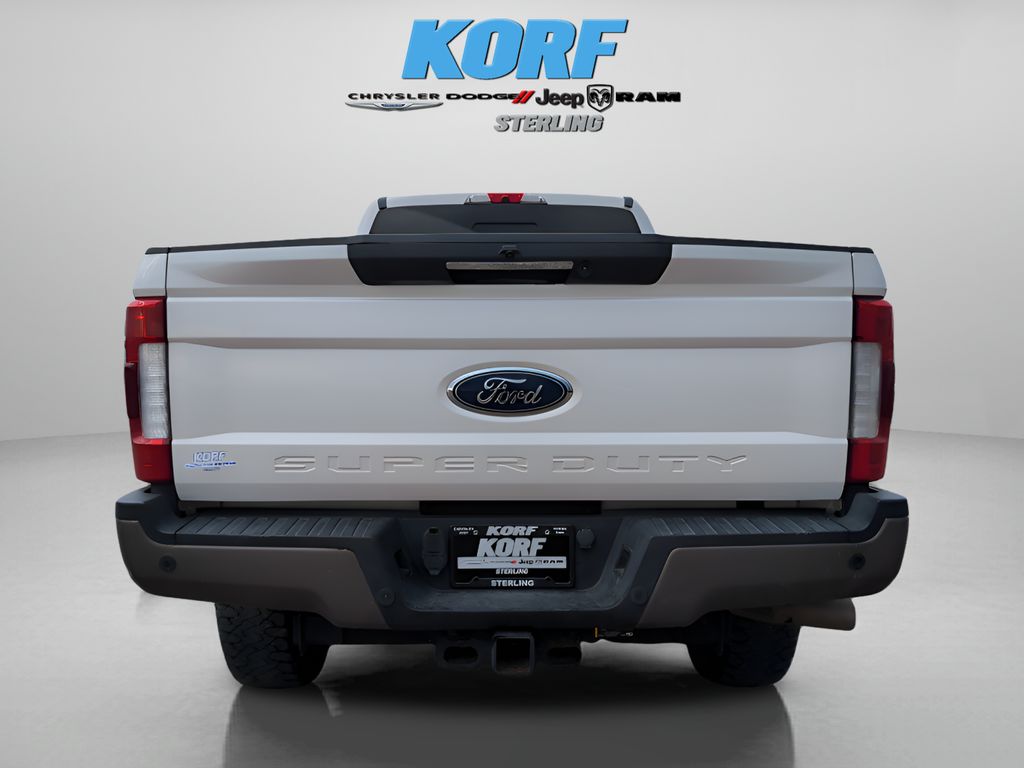 2018 Ford F-350 King Ranch photo 6