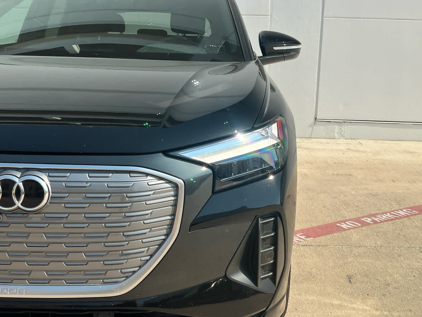 2023 Audi Q4 40 E-tron Premium Plus photo 7