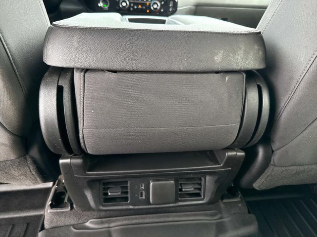 2023 Chevrolet Silverado 1500 RST photo 17