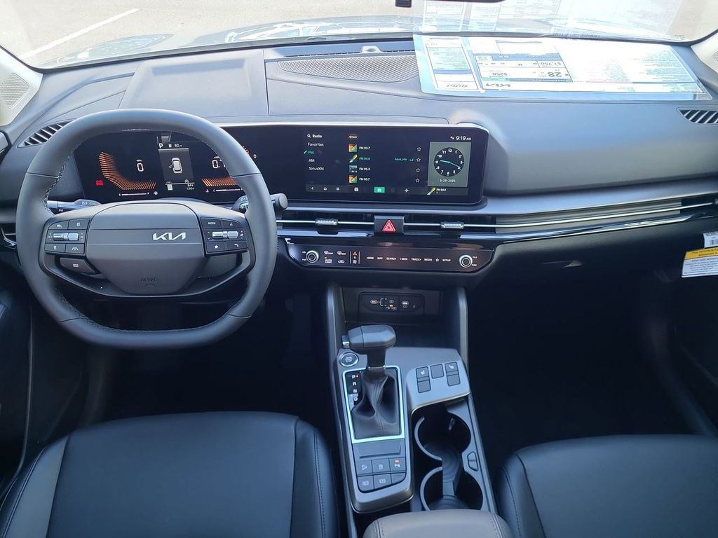 2026 Kia Sportage EX photo 14