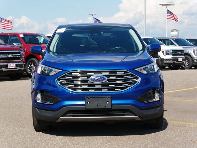 2022 Ford Edge SEL photo 18