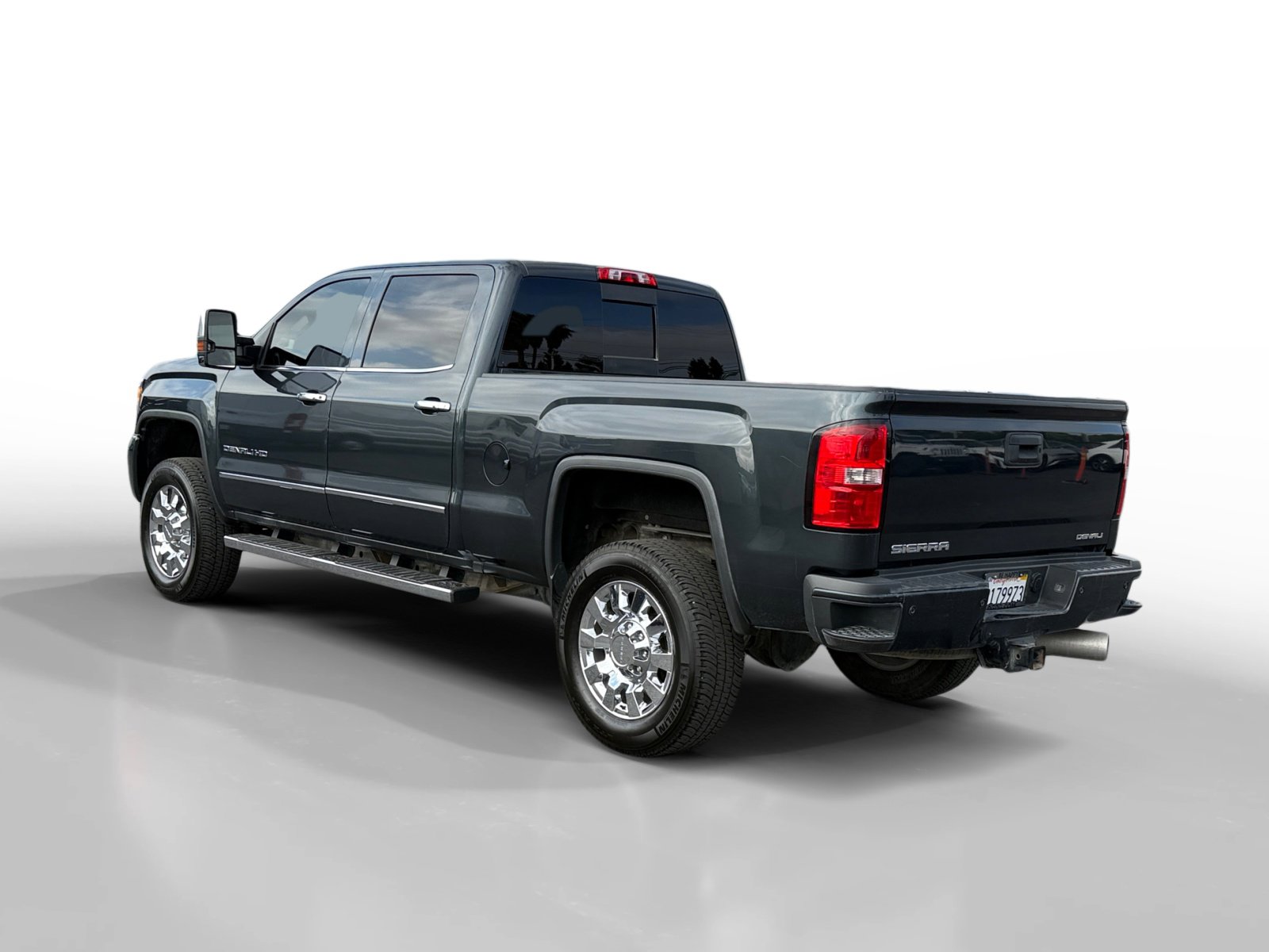 2019 Gmc Sierra HD Denali photo 3