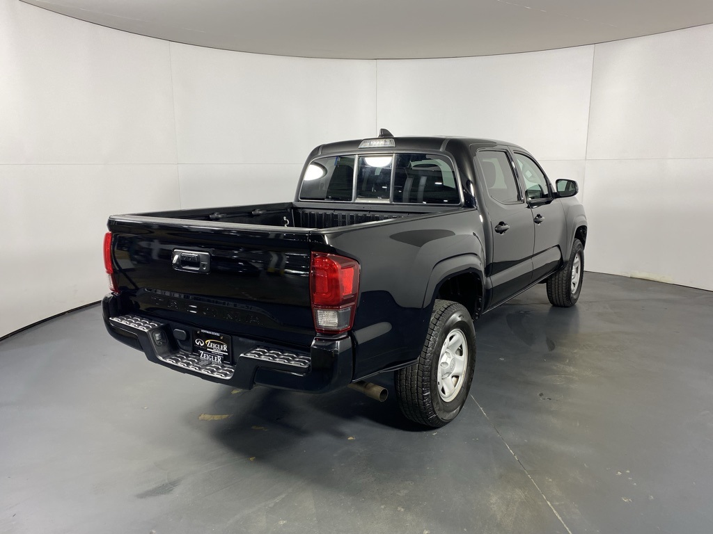 2023 Toyota Tacoma SR5 photo 5