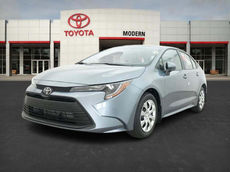 2026 Toyota Corolla LE photo 4