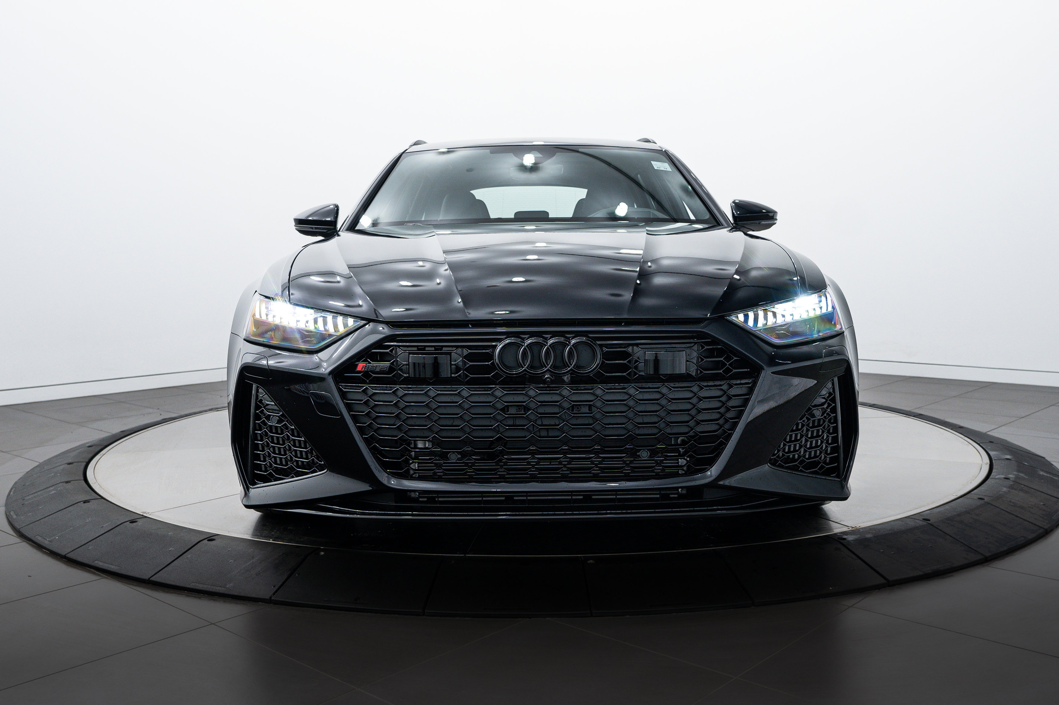 2025 Audi RS 6 Avant Performance Base photo 16
